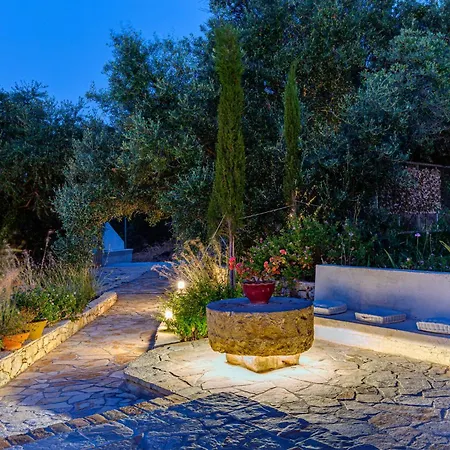 וילה Natura, Tranquility & Privacy Near Acharavi *