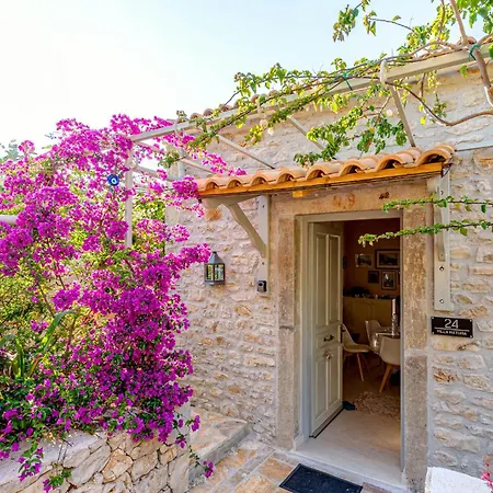 Natura, Tranquility & Privacy Near Acharavi *