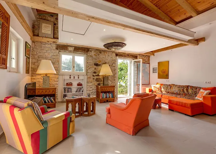 Natura, Tranquility & Privacy Near Acharavi Krinias