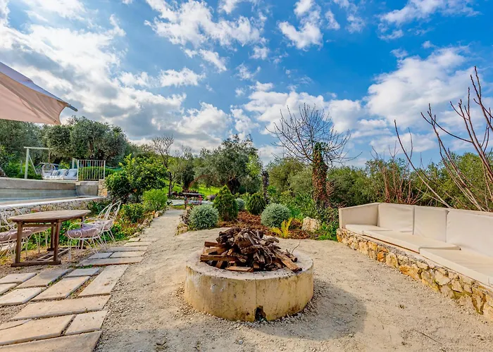 Βίλα Natura, Tranquility & Privacy Near Acharavi Krinias